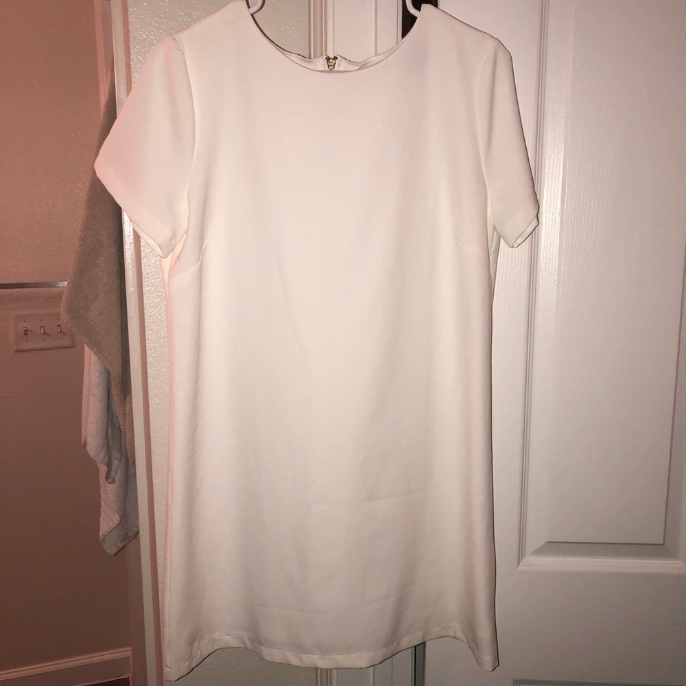 Lulu’s White Shift Dress